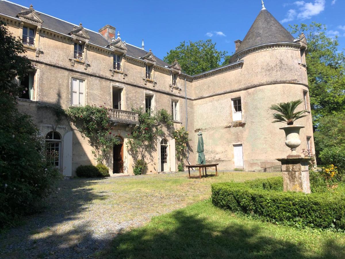 Saint-Sulpice-en-Pareds Chateau De La Mothe المظهر الخارجي الصورة